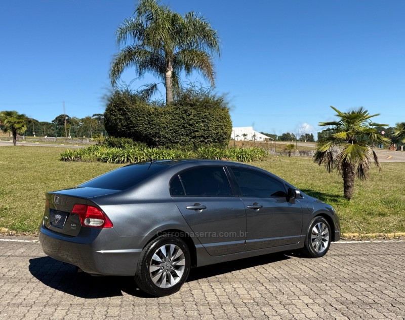 CIVIC 1.8 LXL 16V FLEX 4P AUTOMÁTICO - 2010 - CAXIAS DO SUL