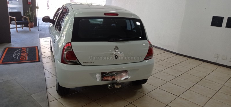 CLIO 1.0 EXPRESSION 16V GASOLINA 4P MANUAL - 2015 - CAXIAS DO SUL