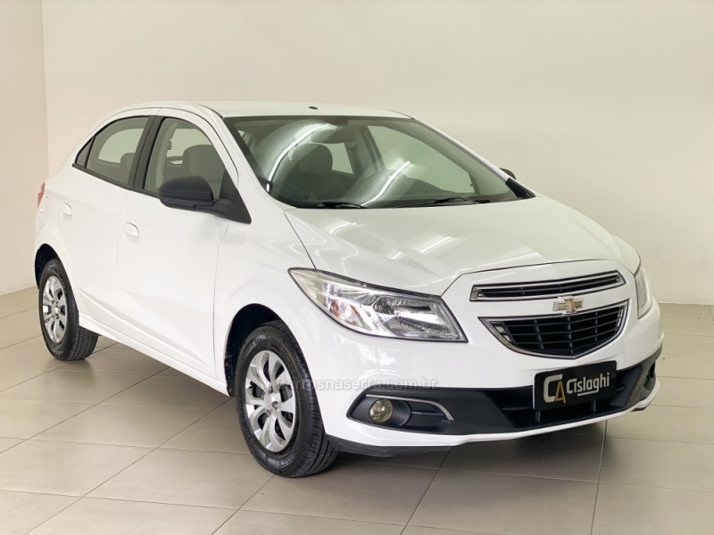 ONIX 1.0 MPFI LT 8V FLEX 4P MANUAL - 2015 - CARLOS BARBOSA