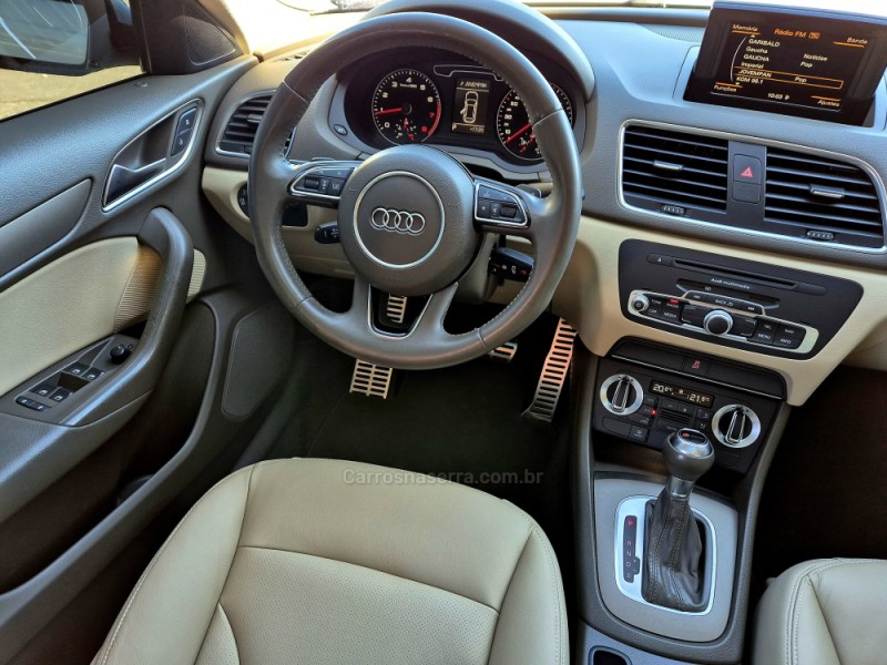 Q3 2.0 TFSI AMBITION QUATTRO 4P GASOLINA S TRONIC - 2014 - FARROUPILHA