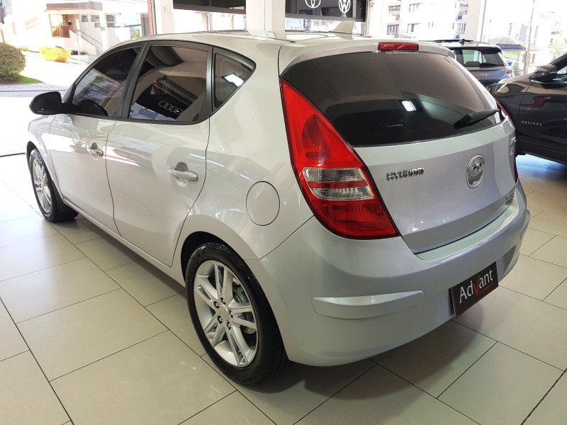 I30 2.0 MPFI GLS 16V GASOLINA 4P MANUAL - 2012 - CAXIAS DO SUL
