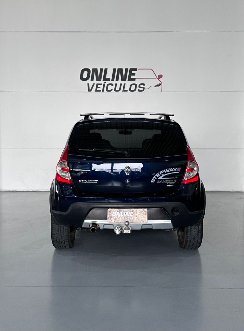 SANDERO 1.6 STEPWAY 16V FLEX 4P MANUAL - 2009 - FARROUPILHA