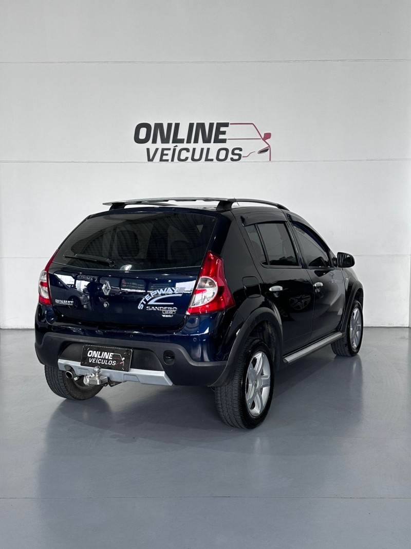 SANDERO 1.6 STEPWAY 16V FLEX 4P MANUAL - 2009 - FARROUPILHA