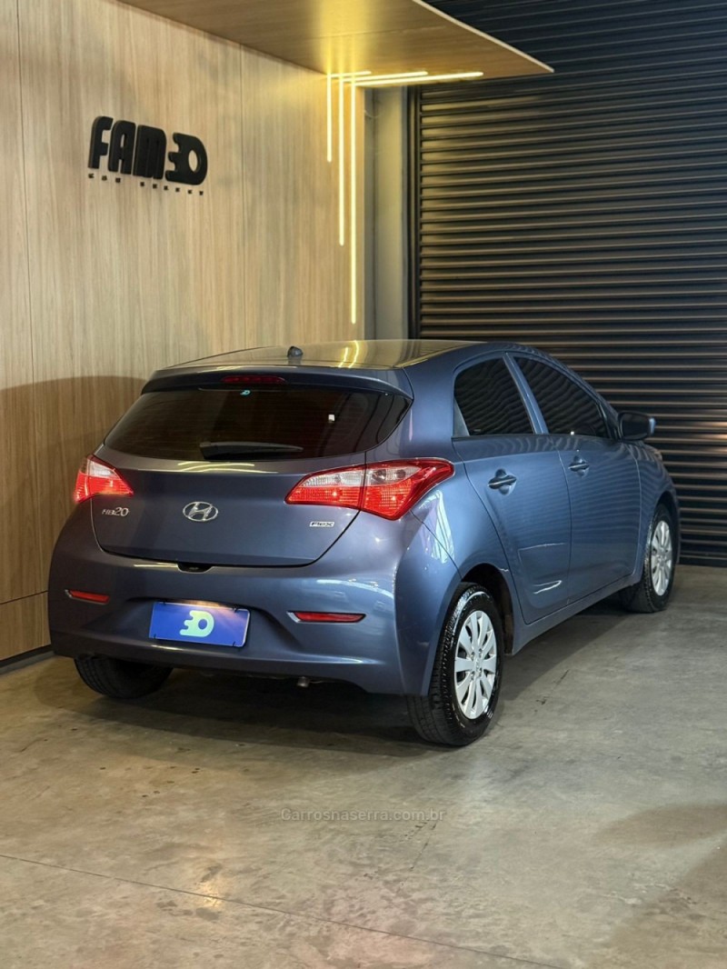 HB20 1.0 COMFORT PLUS 12V FLEX 4P MANUAL - 2015 - LAJEADO
