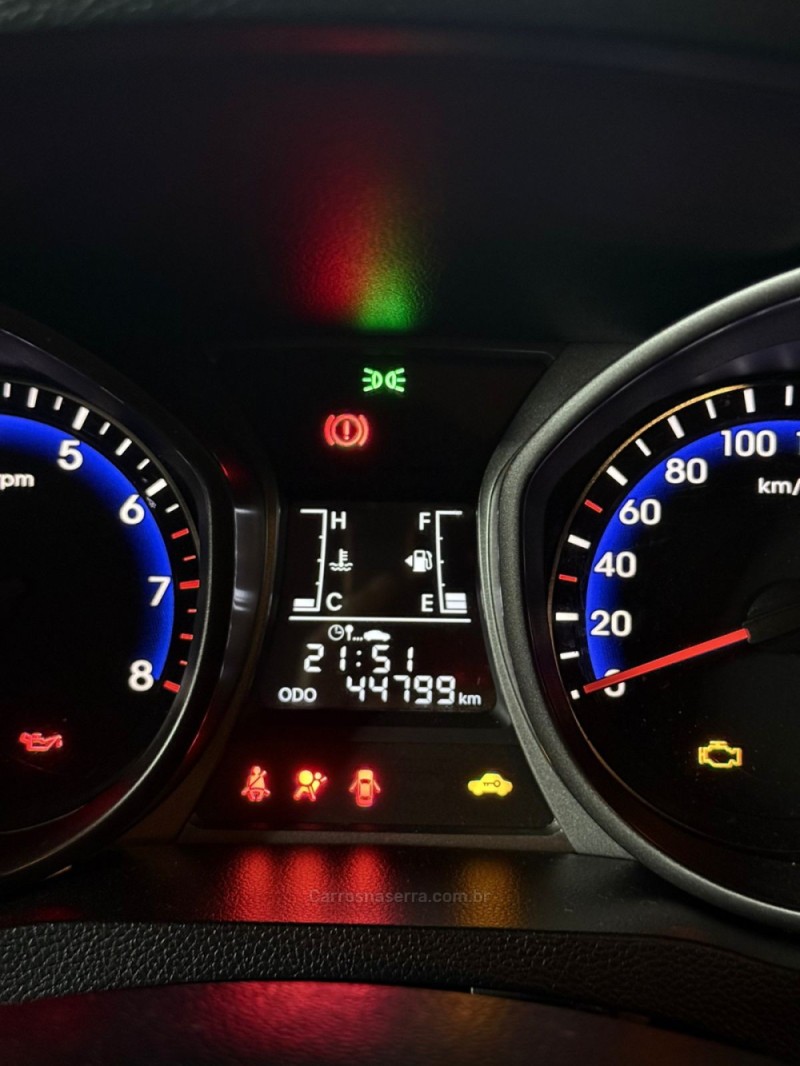 HB20 1.0 COMFORT PLUS 12V FLEX 4P MANUAL - 2015 - LAJEADO