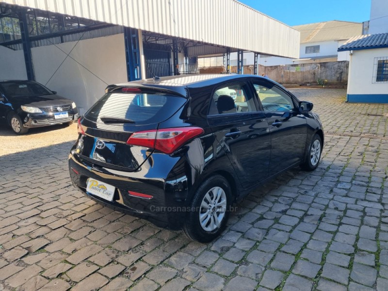HB20 1.0 COMFORT 12V FLEX 4P MANUAL - 2014 - VACARIA