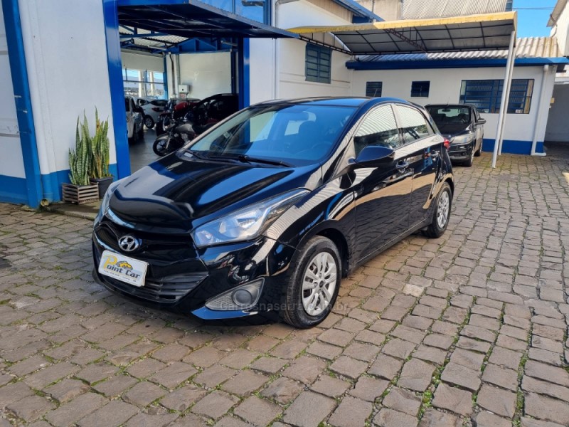 HB20 1.0 COMFORT 12V FLEX 4P MANUAL - 2014 - VACARIA