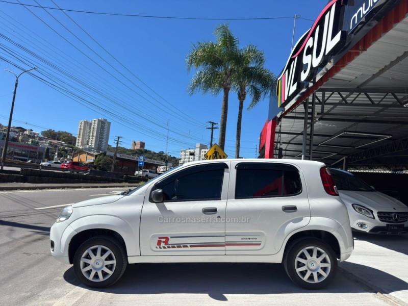 UNO 1.0 EVO VIVACE 8V FLEX 4P MANUAL - 2014 - CAXIAS DO SUL