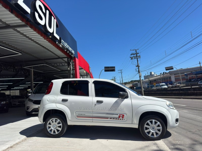 UNO 1.0 EVO VIVACE 8V FLEX 4P MANUAL - 2014 - CAXIAS DO SUL