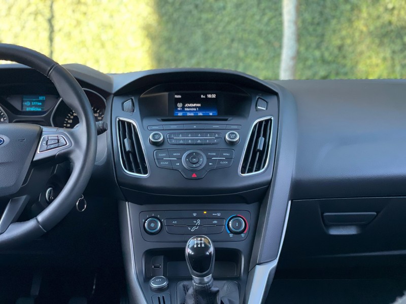 FOCUS 1.6 SE 8V FLEX 4P MANUAL - 2019 - FARROUPILHA