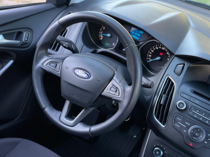 FOCUS 1.6 SE 8V FLEX 4P MANUAL - 2019 - FARROUPILHA