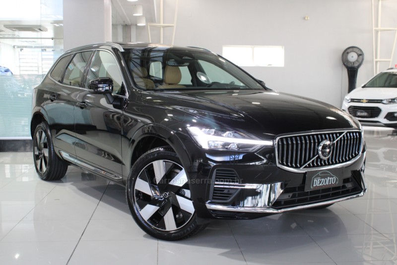 XC60 2.0 T8 RECHARGE ULTRA AWD HIBRIDO 4P AUTOMÁTICO - 2025 - CAXIAS DO SUL