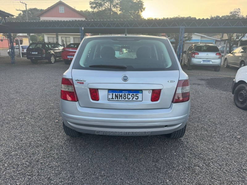 STILO 1.8 MPI 8V FLEX 4P MANUAL - 2007 - IGREJINHA