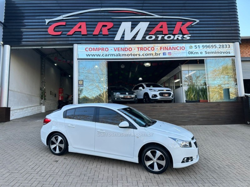 CRUZE 1.8 LT SPORT6 16V FLEX 4P AUTOMÁTICO