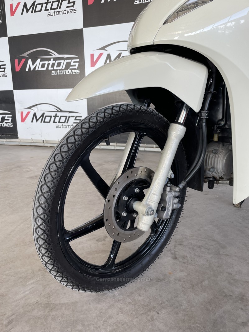 BIZ 125 ES - 2018 - PAROBé