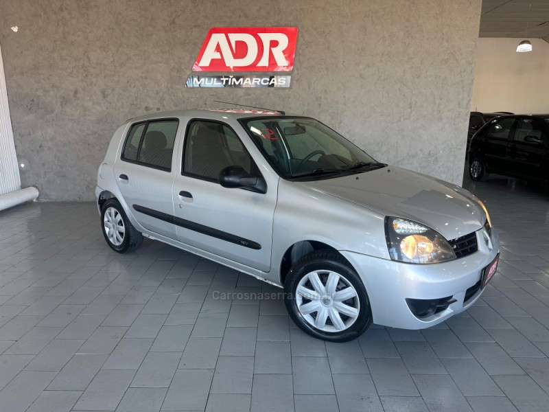 CLIO 1.0 CAMPUS 16V FLEX 4P MANUAL - 2012 - CAXIAS DO SUL