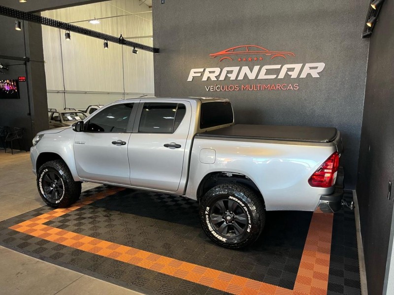 HILUX 2.8 4X4 CD 8V DIESEL 4P MANUAL - 2017 - ANTôNIO PRADO