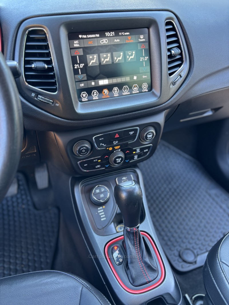 COMPASS 2.0 16V DIESEL TRAILHAWK 4X4 AUTOMÁTICO - 2019 - SANANDUVA