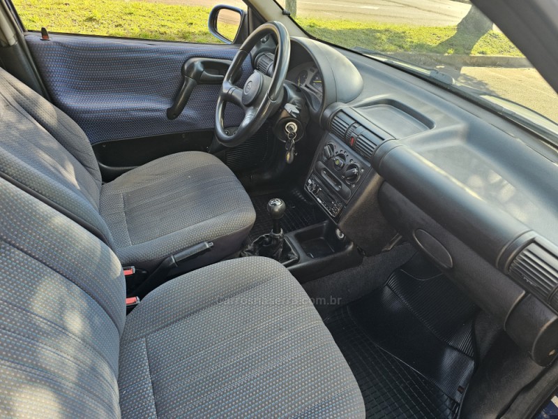 CORSA 1.0 MPFI CLASSIC SEDAN 8V GASOLINA 4P MANUAL - 1999 - BENTO GONçALVES