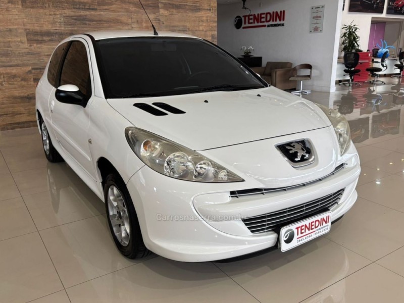 207 1.4 XR 8V FLEX 2P MANUAL - 2012 - IGREJINHA