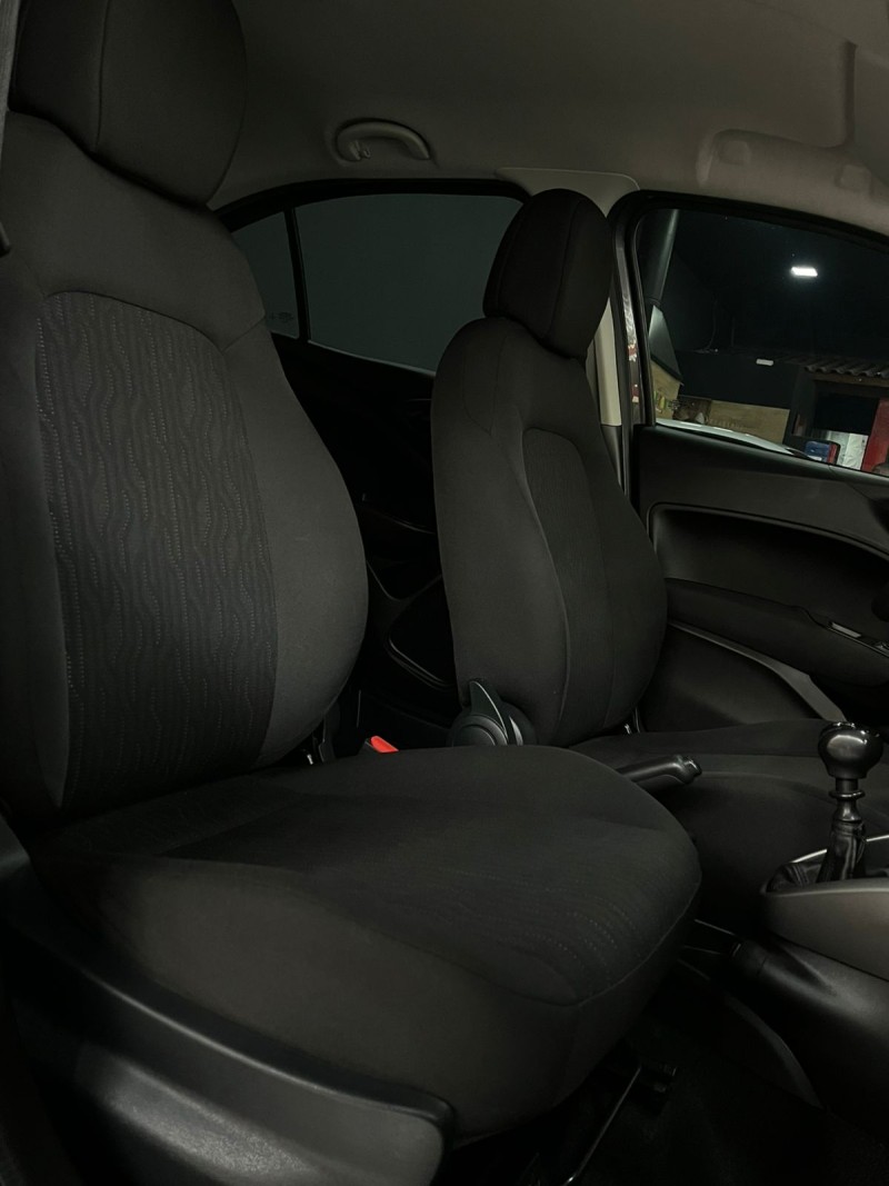 CRONOS 1.3 DRIVE 8V FLEX 4P MANUAL - 2020 - SãO LEOPOLDO