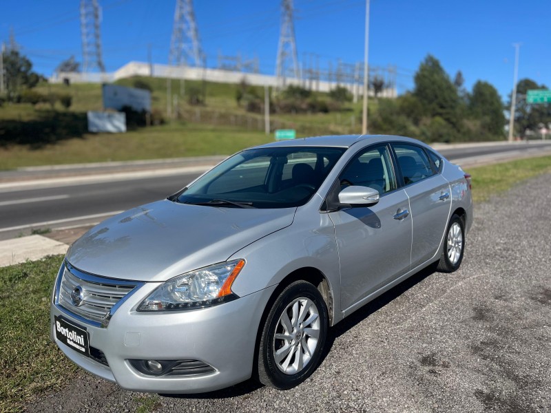 SENTRA 2.0 S 16V FLEX 4P MANUAL - 2014 - FARROUPILHA