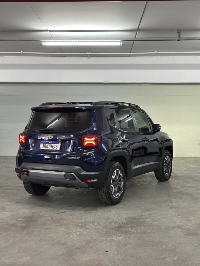RENEGADE 1.3 TRAILHAWK T270 16V TURBO FLEX 4X4 4P AUTOMÁTICO - 2022 - CAXIAS DO SUL