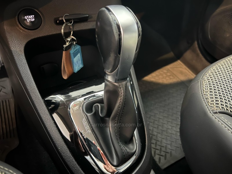 CAPTUR 1.6 16V FLEX INTENSE AUTOMÁTICO - 2018 - CAXIAS DO SUL