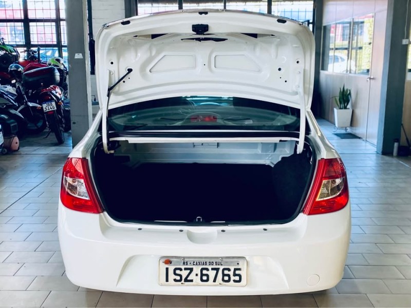 SYMBOL 1.6 EXPRESSION 16V FLEX 4P MANUAL - 2012 - CAXIAS DO SUL