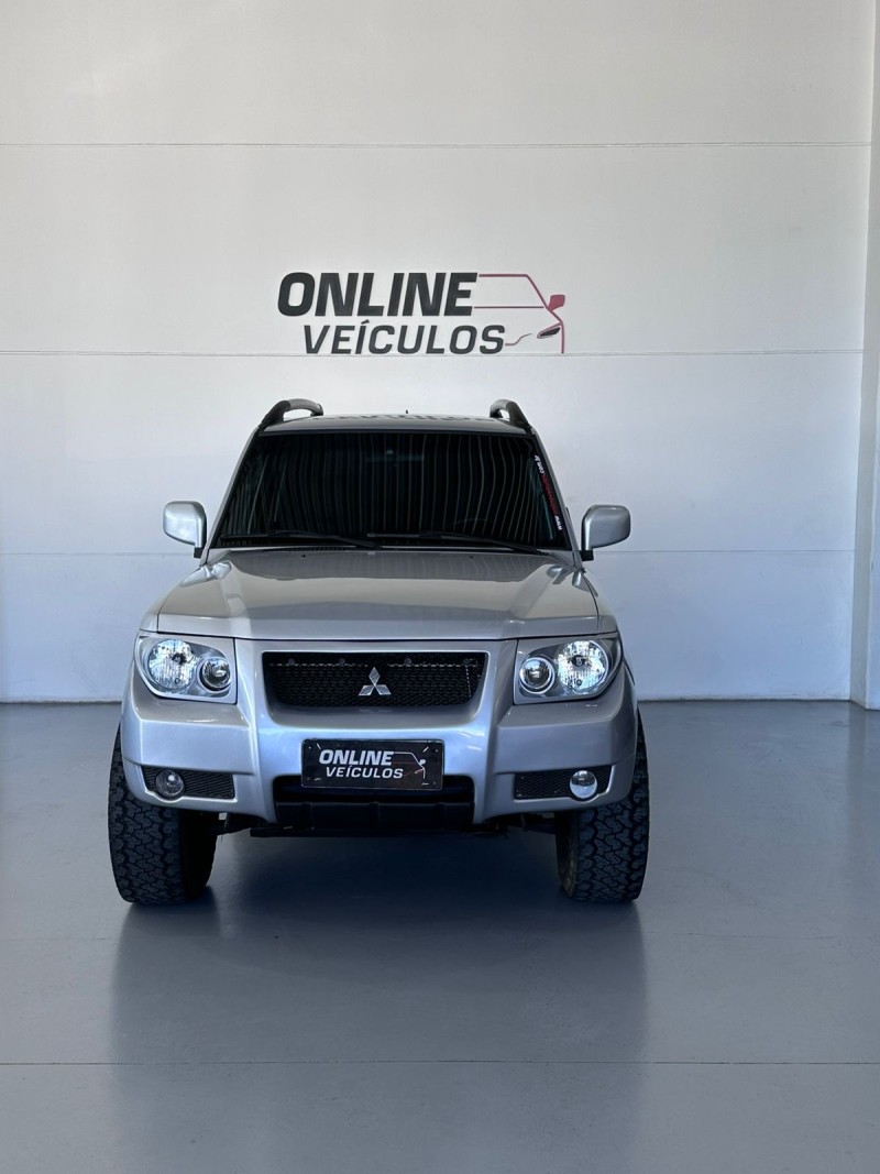 PAJERO TR4 2.0 4X4 16V FLEX 4P MANUAL - 2008 - FARROUPILHA