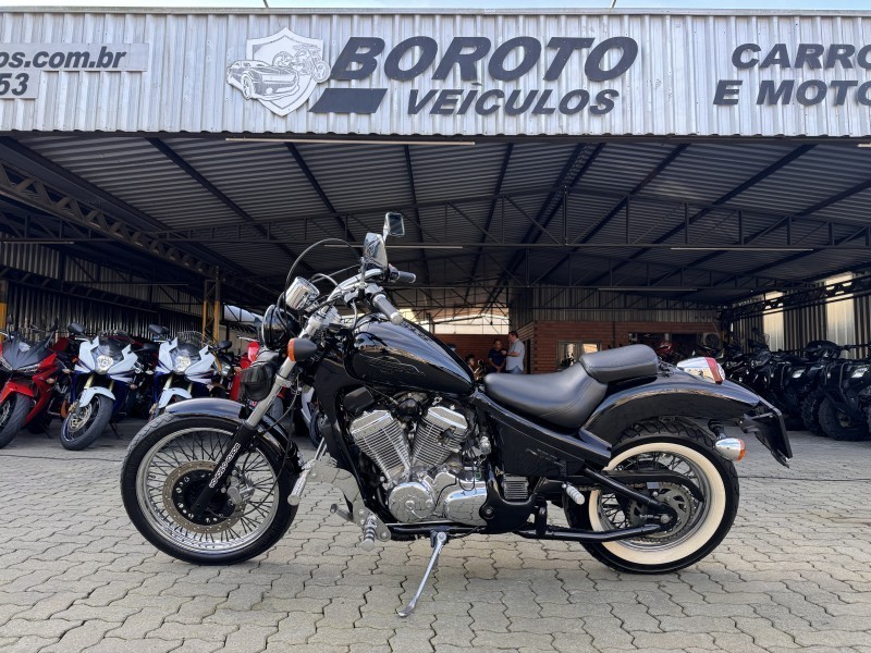 shadow 600c  2002 bento goncalves