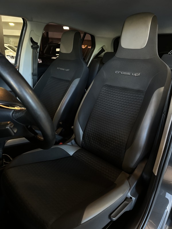 UP 1.0 TSI CROSS 12V FLEX 4P MANUAL - 2019 - CAXIAS DO SUL