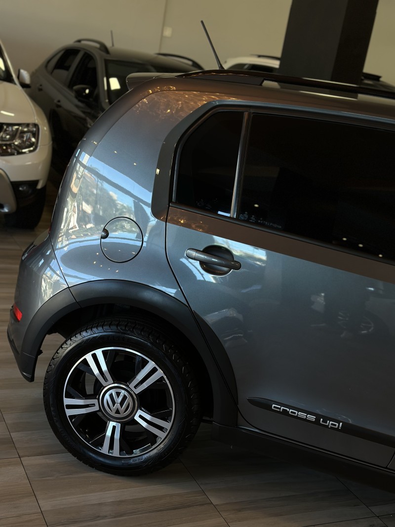 UP 1.0 TSI CROSS 12V FLEX 4P MANUAL - 2019 - CAXIAS DO SUL