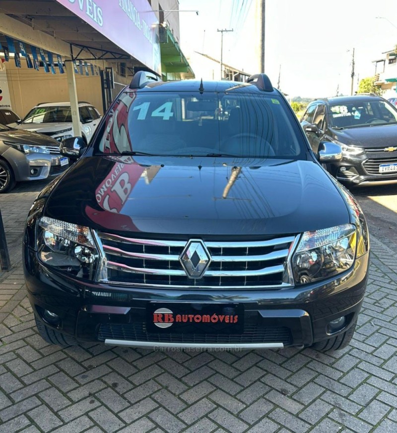 DUSTER 1.6 DYNAMIQUE 4X2 16V FLEX 4P MANUAL - 2014 - PAROBé