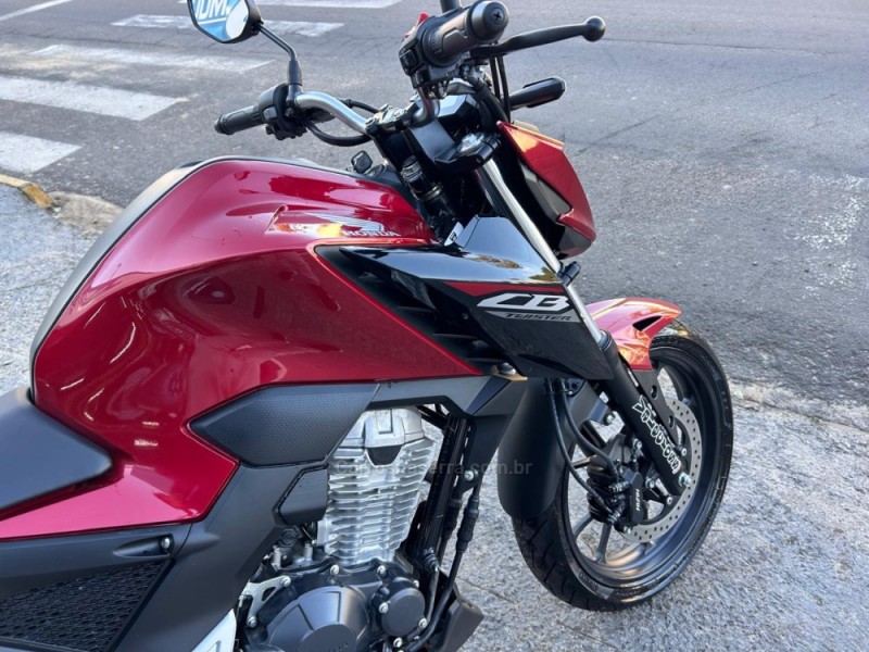 CB 300F TWISTER ABS - 2025 - VENâNCIO AIRES