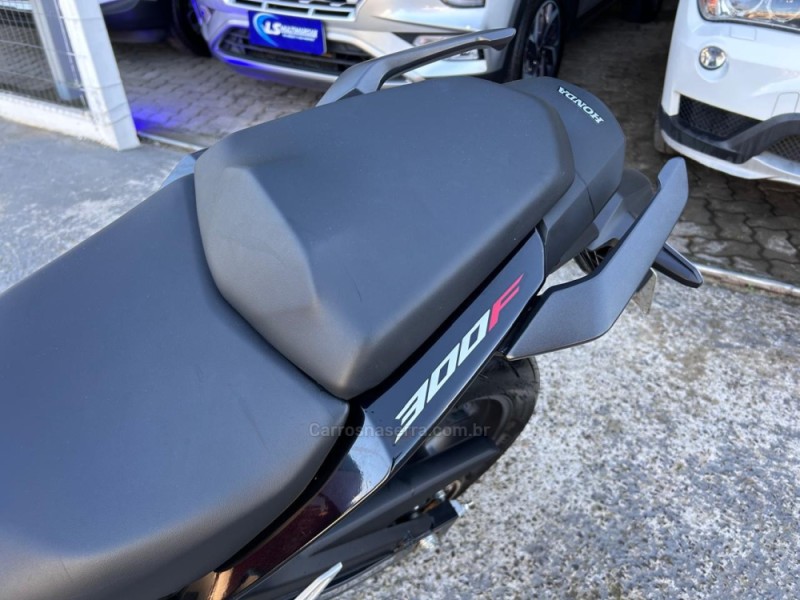 CB 300F TWISTER ABS - 2025 - VENâNCIO AIRES