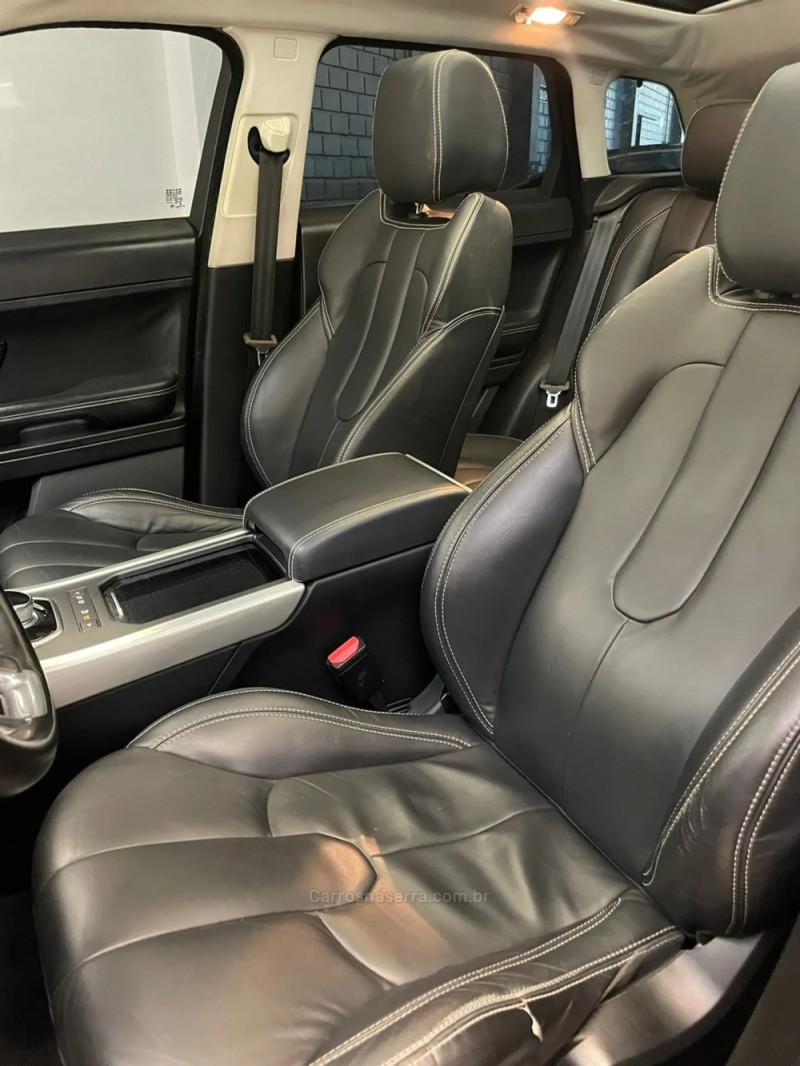RANGE ROVER EVOQUE 2.0 PRESTIGE 4WD 16V GASOLINA 4P AUTOMÁTICO - 2013 - NOVO HAMBURGO