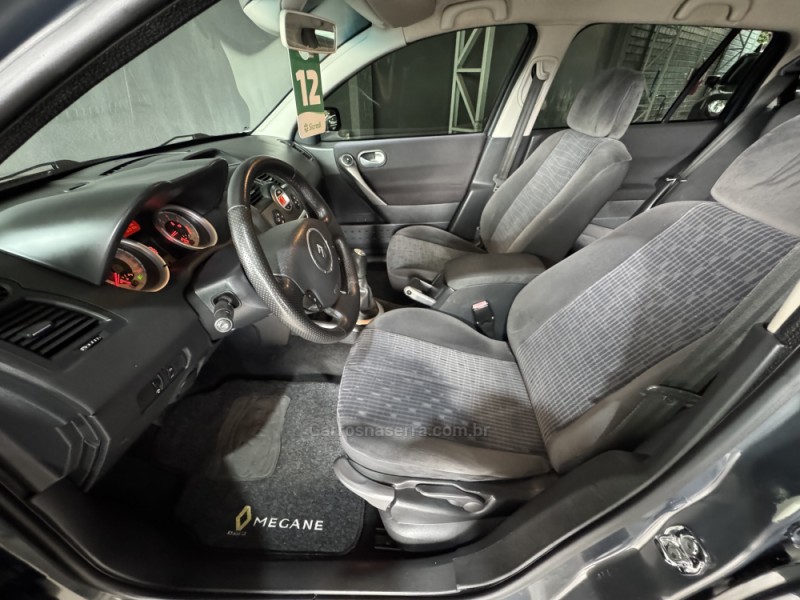 MÉGANE 1.6 DYNAMIQUE 16V FLEX 4P MANUAL - 2012 - NOVO HAMBURGO