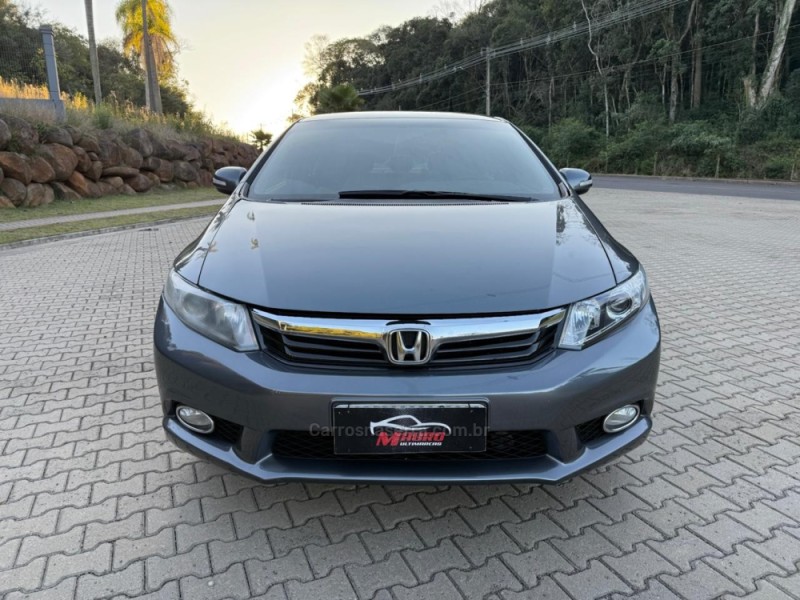 CIVIC 2.0 LXR 16V FLEX 4P AUTOMÁTICO - 2014 - IVOTI
