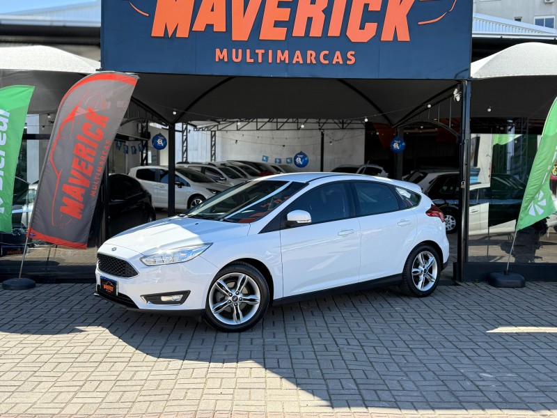FOCUS 1.6 SE PLUS 16V FLEX 4P MANUAL - 2018 - LAGOA VERMELHA