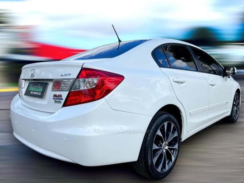 CIVIC 2.0 LXR 16V FLEX 4P AUTOMÁTICO - 2016 - NOVO HAMBURGO