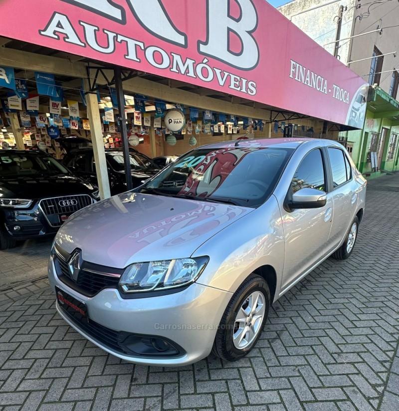 LOGAN 1.6 EXPRESSION 16V FLEX 4P MANUAL - 2020 - PAROBé