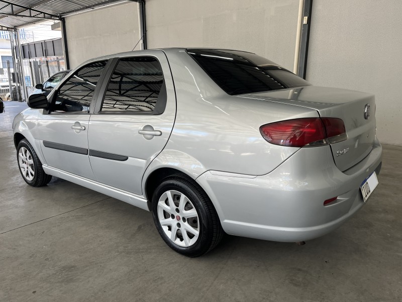 siena 1.4 mpi el 8v flex 4p manual 2013 caxias do sul