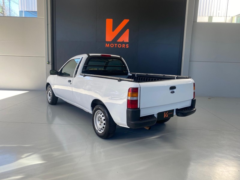 COURIER 1.6 L 8V FLEX MANUAL - 2010 - CARLOS BARBOSA