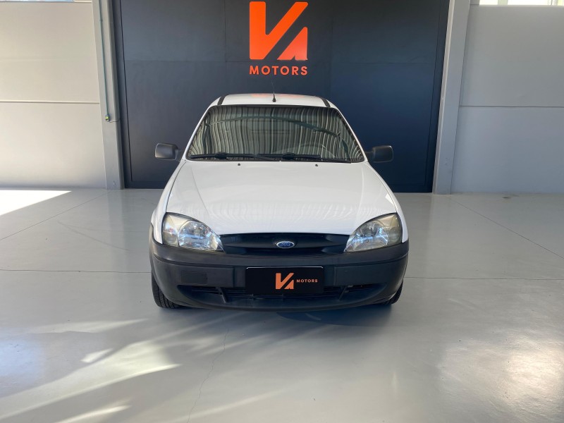 COURIER 1.6 L 8V FLEX MANUAL - 2010 - CARLOS BARBOSA