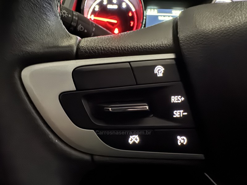 TRACKER 1.0 12V LTZ TURBO FLEX 4P AUTOMÁTICO - 2021 - CAXIAS DO SUL