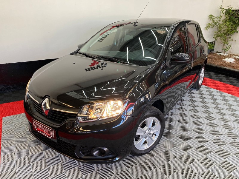 SANDERO 1.6 EXPRESSION 8V FLEX 4P MANUAL - 2015 - CAXIAS DO SUL