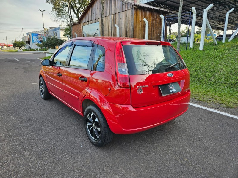 FIESTA 1.0 MPI SUPERCHARGER 8V GASOLINA 4P MANUAL - 2004 - VENâNCIO AIRES