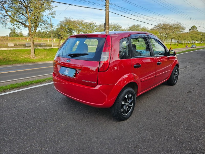 FIESTA 1.0 MPI SUPERCHARGER 8V GASOLINA 4P MANUAL - 2004 - VENâNCIO AIRES