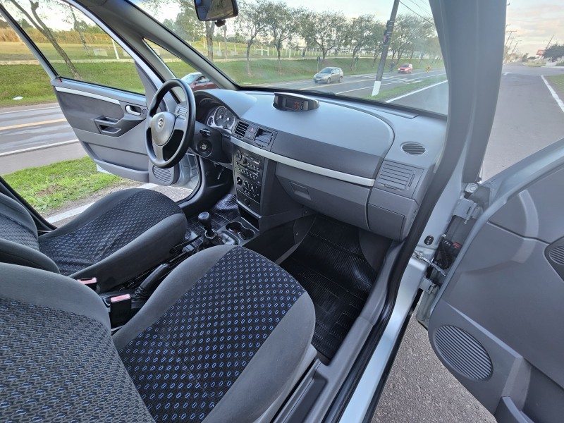 MERIVA 1.4 MPFI MAXX 8V ECONO.FLEX 4P MANUAL - 2011 - VENâNCIO AIRES